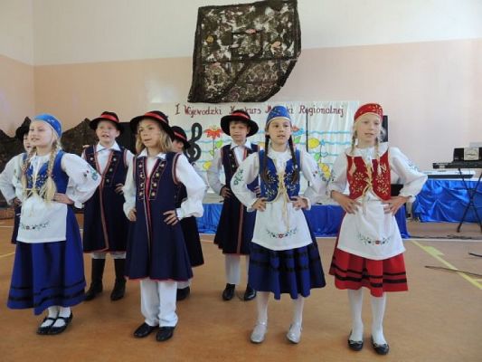  Grafika #4: "LÃBÒRSCZÉ SŁUNUSZKA" W SPECJALNYM OŚRODKU SZKOLNO - WYCHOWAWCZYM W LĘBORKU grafika