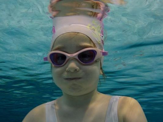  Grafika #0: Podwodne zdjęcia - fotorelacja z zajęć na basenie grafika