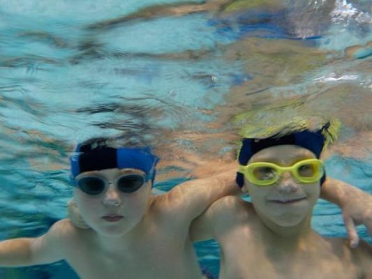  Grafika #3: Podwodne zdjęcia - fotorelacja z zajęć na basenie grafika