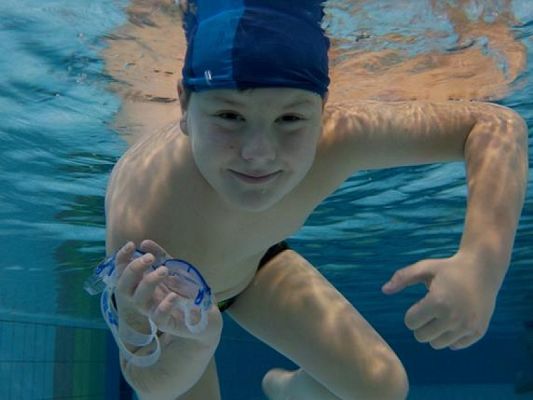  Grafika #13: Podwodne zdjęcia - fotorelacja z zajęć na basenie grafika