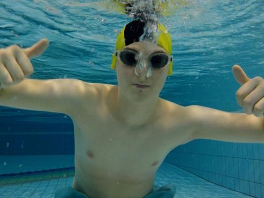  Grafika #38: Podwodne zdjęcia - fotorelacja z zajęć na basenie grafika