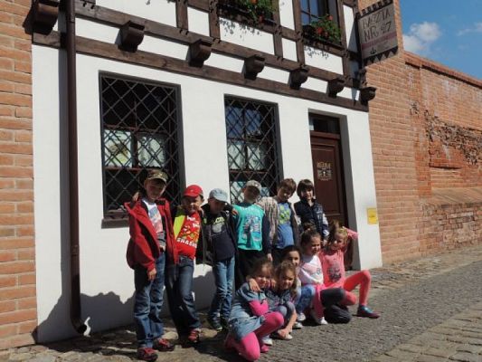  Grafika #6: WIZYTA W BASZCIE NR 27 grafika