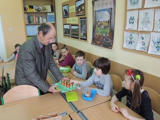  Grafika #1: WARSZTATY ZDOBIENIA KRASZANEK grafika