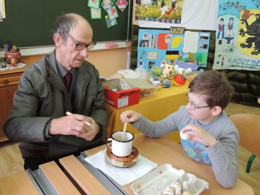  Grafika #2: WARSZTATY ZDOBIENIA KRASZANEK grafika