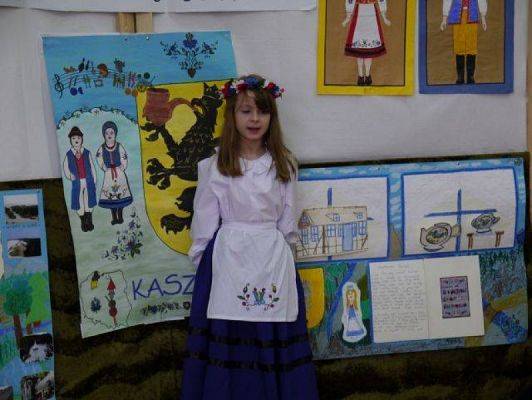  Grafika #8: KONKURS RECYTATORSKI LITERATURY KASZUBSKIEJ "RODNÔ MÒWA" 2014 r. – ELIMINACJE SZKOLNE grafika