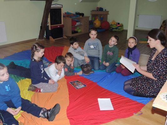  Grafika #4: "HISTORIA REGIONU ZAKLĘTA W BAŚNIACH I LEGENDACH KASZUB" grafika