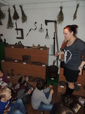  Grafika #1: ,,KASZUBY DAWNIEJ I DZIŚ" - LEKCJA MUZEALNA grafika