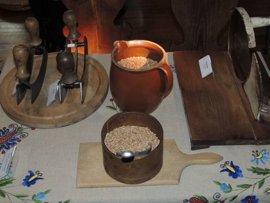  Grafika #7: ,,KASZUBY DAWNIEJ I DZIŚ" - LEKCJA MUZEALNA grafika