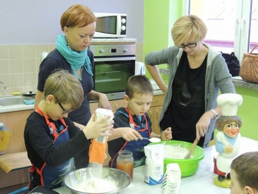  Grafika #3: ,,OD ZIARENKA DO BOCHENKA" grafika