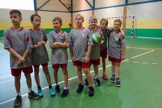  Grafika #1: IGRZYSKA DZIECI W DWA OGNIE grafika