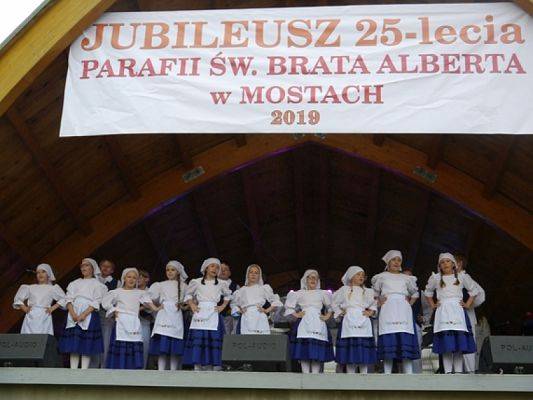 Grafika #8: Występ kaszubski w Mostach grafika