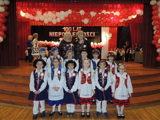 Grafika #4: Występ kaszubski w GOK-u w Potęgowie grafika
