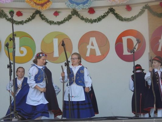 Grafika #7: WYSTĘP KASZUBSKI PODCZAS OTWARCIA CEPELIADY 2016 grafika