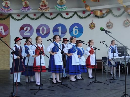 Grafika #9: WYSTĘP KASZUBSKI PODCZAS OTWARCIA CEPELIADY 2016 grafika