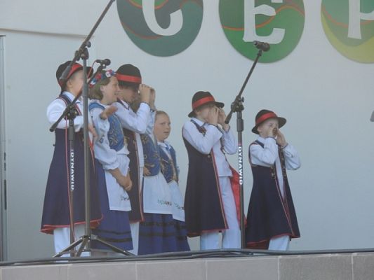 Grafika #10: WYSTĘP KASZUBSKI PODCZAS OTWARCIA CEPELIADY 2016 grafika