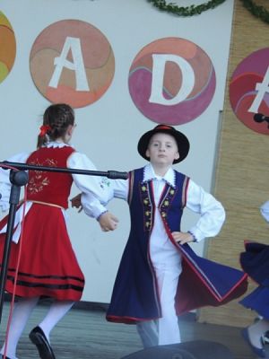 Grafika #12: WYSTĘP KASZUBSKI PODCZAS OTWARCIA CEPELIADY 2016 grafika