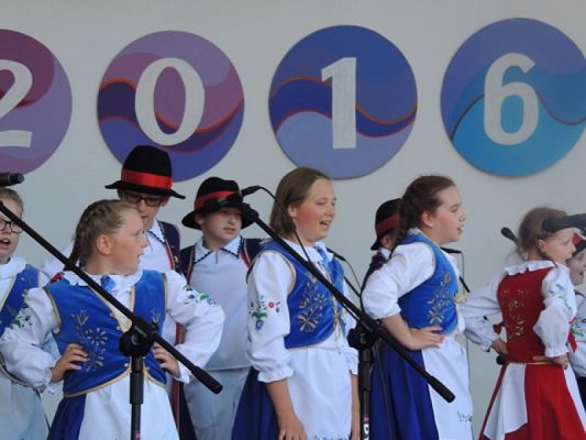 Grafika #13: WYSTĘP KASZUBSKI PODCZAS OTWARCIA CEPELIADY 2016 grafika