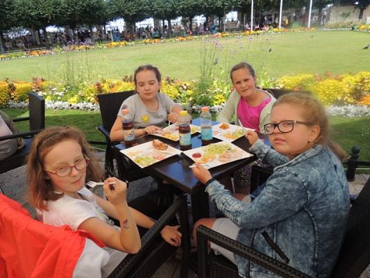 Grafika #16: WYSTĘP KASZUBSKI PODCZAS OTWARCIA CEPELIADY 2016 grafika