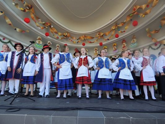 Grafika #17: WYSTĘP KASZUBSKI PODCZAS OTWARCIA CEPELIADY 2016 grafika