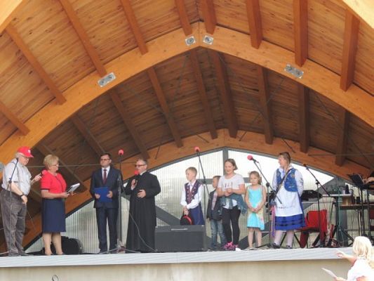 Grafika #0: Lęborskie Słoneczka na Festynie Rodzinnym w Mostach grafika