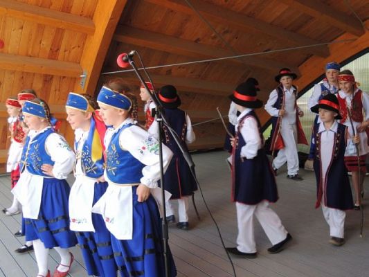 Grafika #8: Lęborskie Słoneczka na Festynie Rodzinnym w Mostach grafika