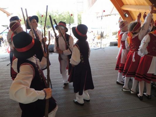 Grafika #9: Lęborskie Słoneczka na Festynie Rodzinnym w Mostach grafika