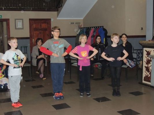  Grafika #2: Kaszubskie warsztaty taneczne w Runowie grafika