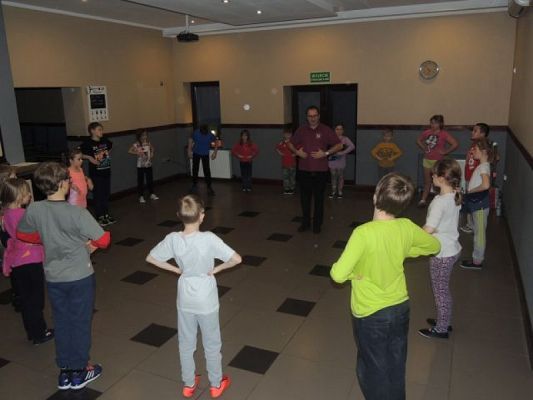  Grafika #3: Kaszubskie warsztaty taneczne w Runowie grafika