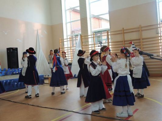  Grafika #7: Kaszubski występ w Specjalnym Ośrodku Szkolno – Wychowawczym grafika