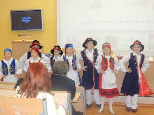  Grafika #10: Kaszubski występ w lęborskim Zespole Szkół Mechanicznych grafika