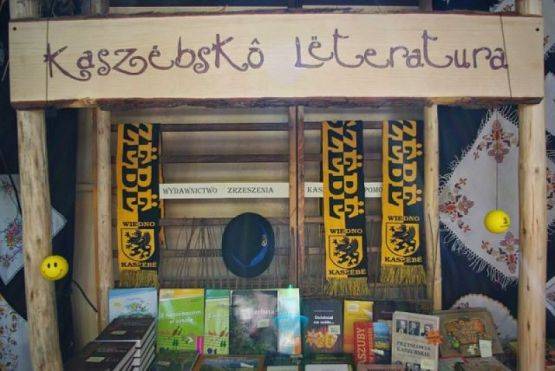  Grafika #5: KASZËBSCZI DZÉŃ W SŁÉPSKÙ grafika