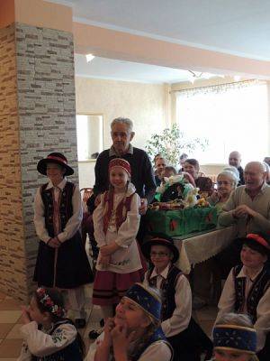  Grafika #10: "LÃBÒRSCZÉ SŁUNUSZKA" W DOMU POMOCY SPOŁECZNEJ NR 1 W LĘBORKU grafika