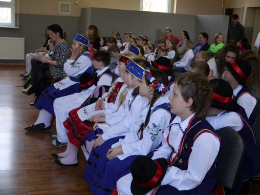  Grafika #2: "LÃBÒRSCZÉ SŁUNUSZKA" W GMINNYM OŚRODKU KULTURY W CEWICACH grafika