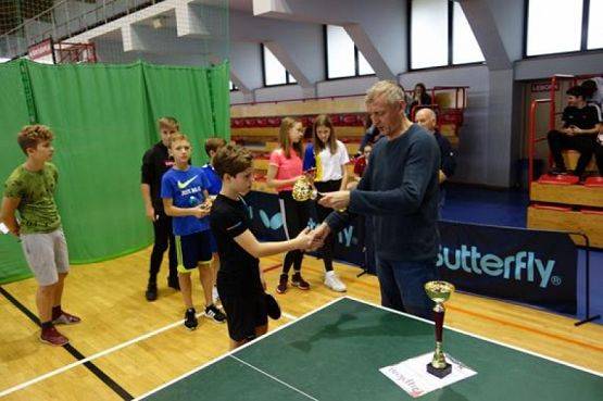  Grafika #0: IGRZYSKA DZIECI I IGRZYSKA MŁODZIEŻY W TENISIE STOŁOWYM grafika