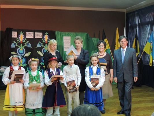  Grafika #5: POWIATOWY KONKURS RECYTATORSKI LITERATURY KASZUBSKIEJ "Rodnô Mòwa" 2013 grafika