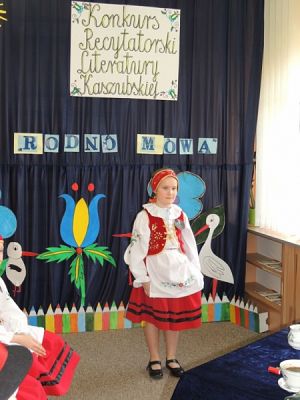  Grafika #8: SZKOLNY KONKURS RECYTATORSKI LITERATURY KASZUBSKIEJ "Rodnô Mòwa" 2013 grafika