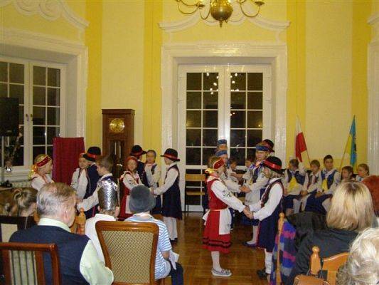  Grafika #5: "LÃBÒRSCZÉ SŁUNUSZKA W STAROSTWIE POWIATOWYM grafika