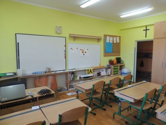  Grafika #2: Sala nr 8 grafika