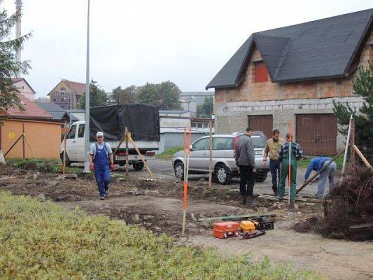  Grafika #0: Początek budowy sali gimnastycznej grafika