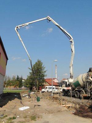  Grafika #8: Początek budowy sali gimnastycznej grafika