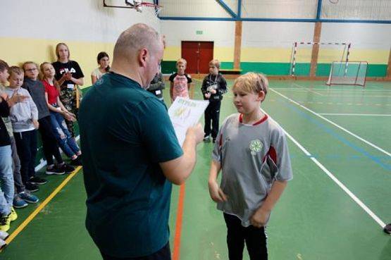  Grafika #9: IGRZYSKA DZIECI I IGRZYSKA MŁODZIEŻY W UNIHOKEJU CHŁOPCÓW grafika