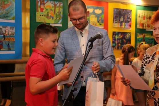  Grafika #1: Laureaci Powiatowego Konkursu Plastycznego ,,Wiosenne porządki w przyrodzie grafika