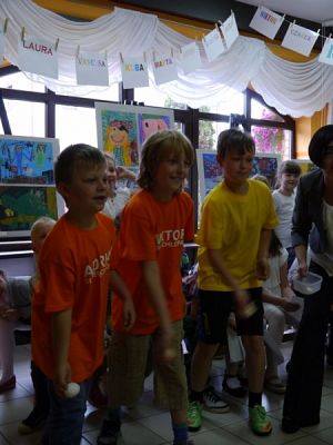 Grafika #5: ŻEGNAJ TRZECIA KLASO! grafika