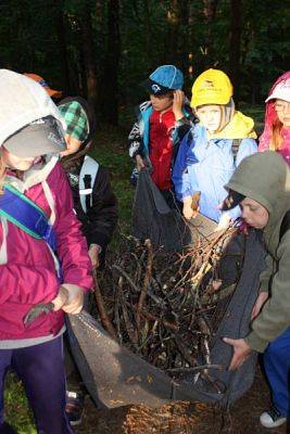 Grafika #14: BAZA OBOZOWA "RÓŻA WIATRÓW" W SZKLANEJ HUCIE grafika