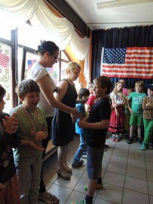  Grafika #3: SZKOLNE ZAWODY PŁYWACKIE – MEDALIŚCI grafika