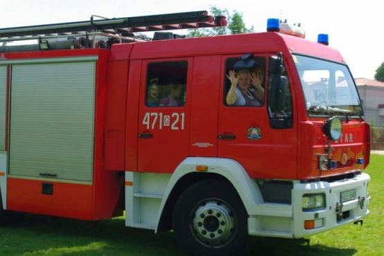  Grafika #14: WIZYTA STRAŻAKÓW W NASZEJ SZKOLE grafika