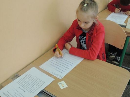  Grafika #4: KONKURS DLA KLAS PIERWSZYCH "MISTRZ PIĘKNEGO PISANIA" - WYNIKI grafika