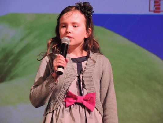  Grafika #4: FINAŁ II POWIATOWEGO KONKURSU RECYTATORSKIEGO WIOSENNY POWIEW POEZJI grafika