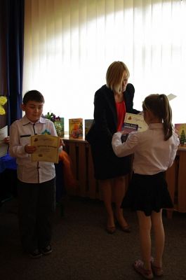  Grafika #8: SZKOLNY KONKURS PIĘKNEGO CZYTANIA grafika