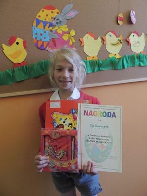  Grafika #0: NAGRODZENI W POWIATOWYM KONKURSIE PISANKA WIELKANOCNA grafika